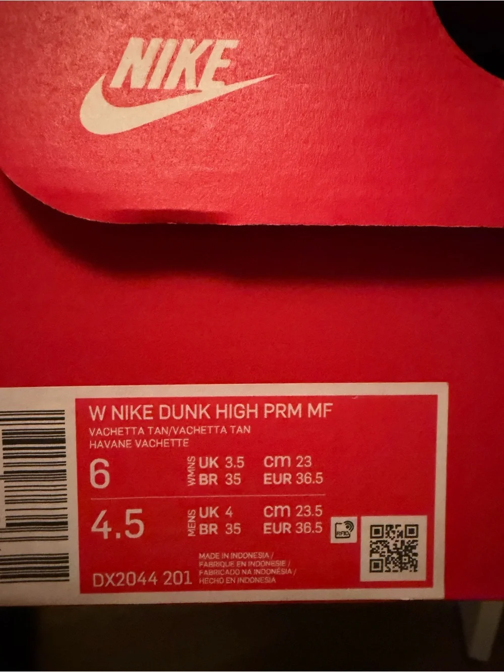 Nike Men's High-Top Sneakers in Tan
